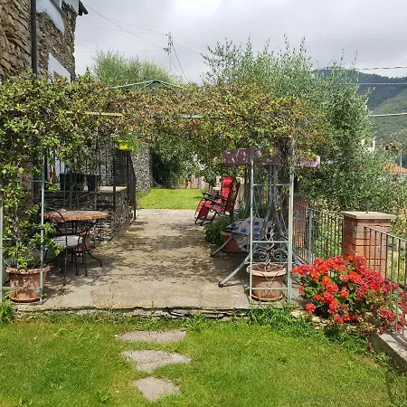 Hébergement de vacances Casa Elisa *